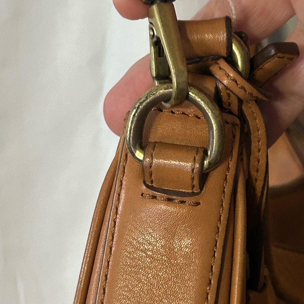 Vintage Brown Hobo Bag by Fossil - Picture 5 of 15